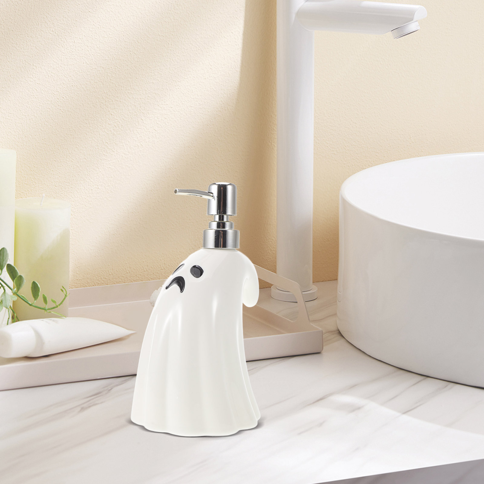 Creative Ghost Shaped Soap Dispenser Large Capacity Refillable Bathroom Kitchen Travel Vacuum Bottles Lotion Shampoo