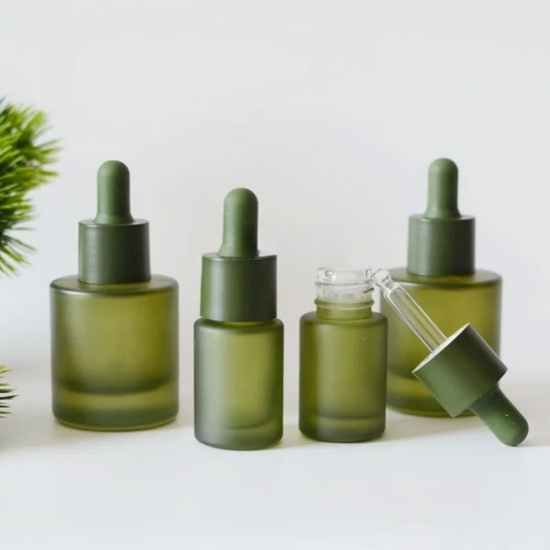 2Pcs 15/30ml Matte Green Glass Dropper Bottles for Essential Oils Fragrances Serums Containers Portable Travel Set High-Quality