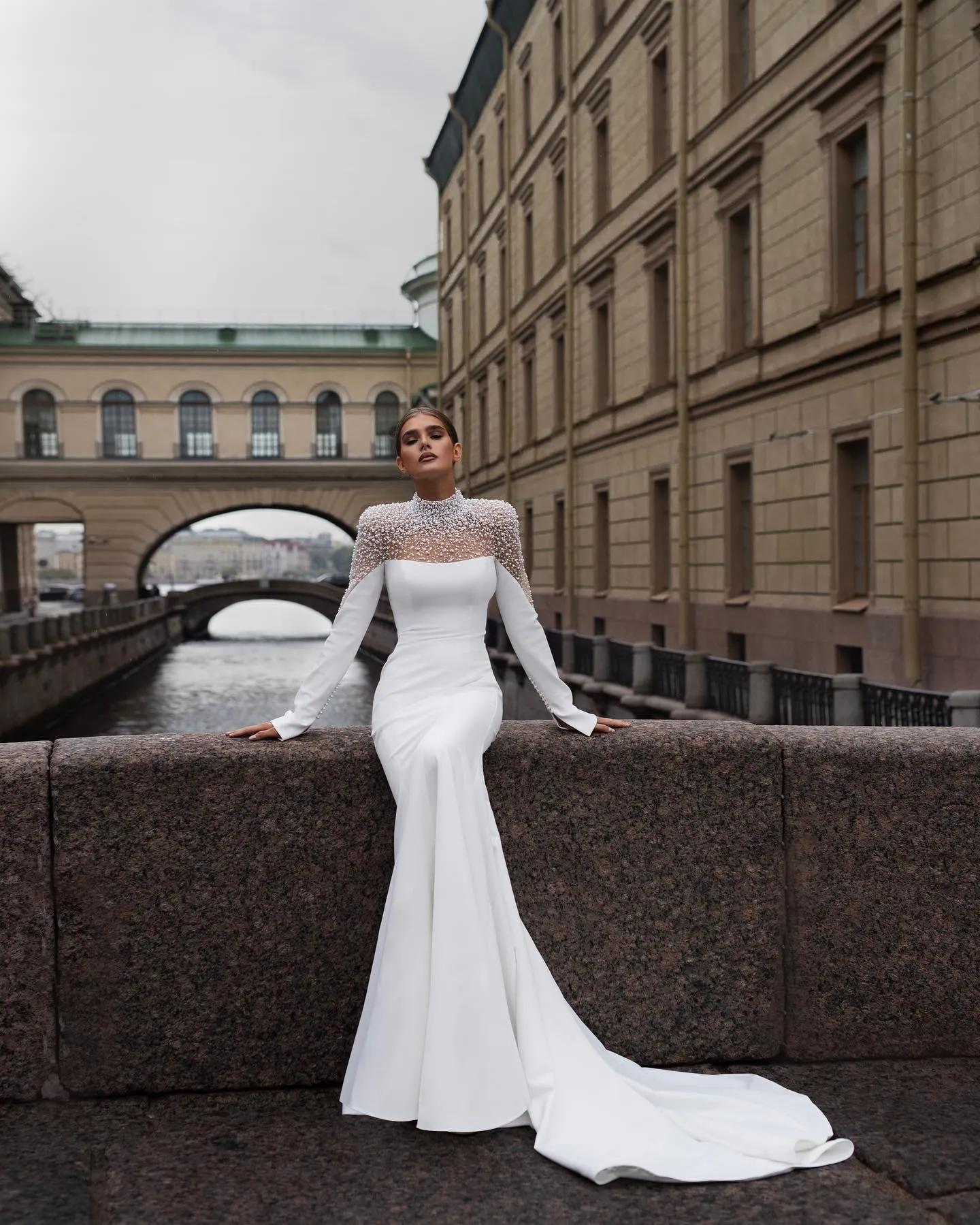 Gorgeous Pears Sequin Mermaid Wedding Dresses High Neck Long Sleeve Castle Bridal Gown Splice Satin Customized