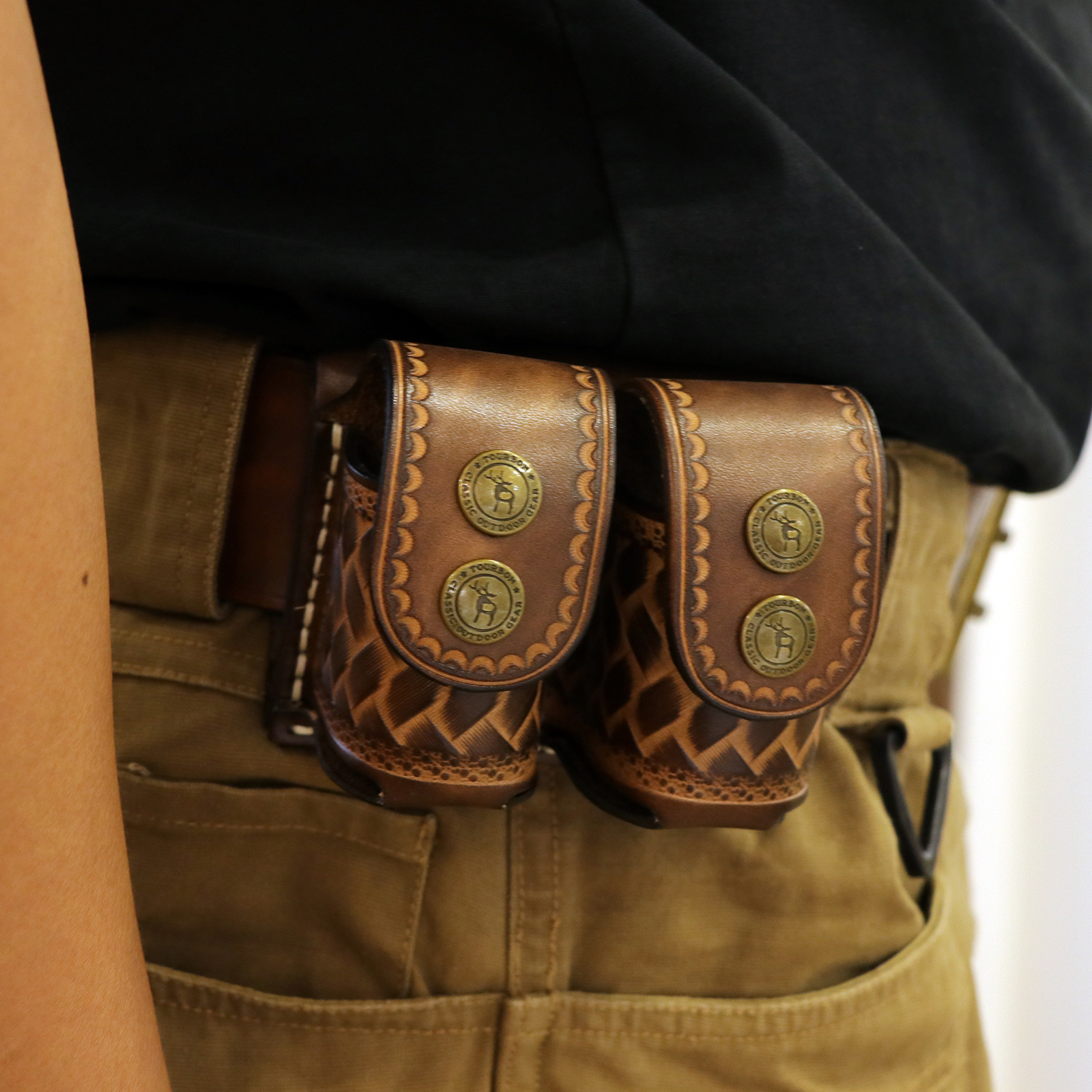 Tourbon Hunting Double Speed Loader Belt Pouch Brown Speedloader Case Leather Universal Speedloader Holder Fits .38 /.357