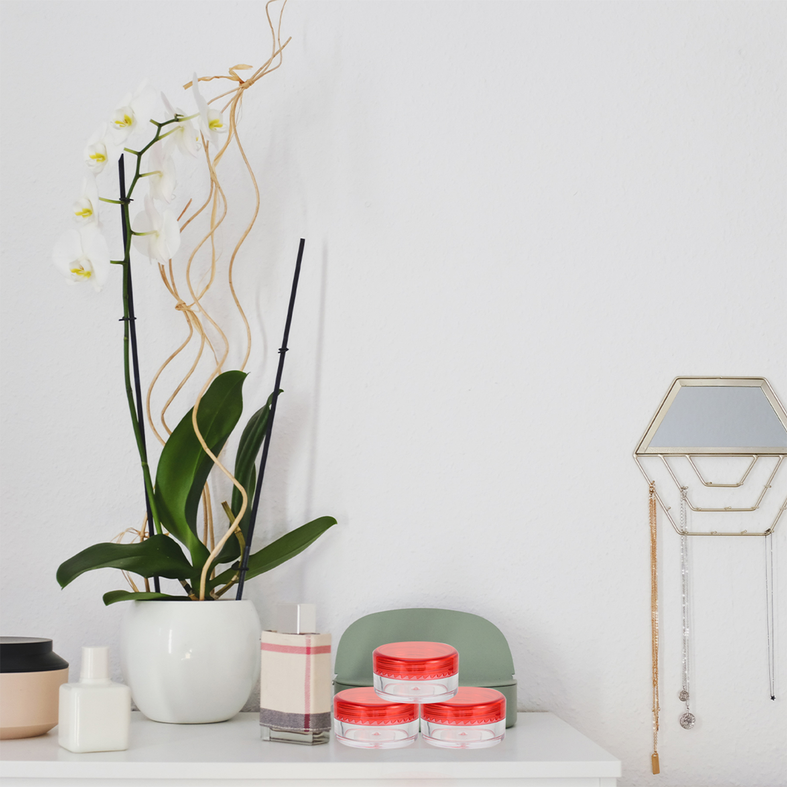 44pcs Creams Container Round Bottom Packaging Jars Travel Size Shampoo Conditioner Lotion Empty Plastic Mini Cases