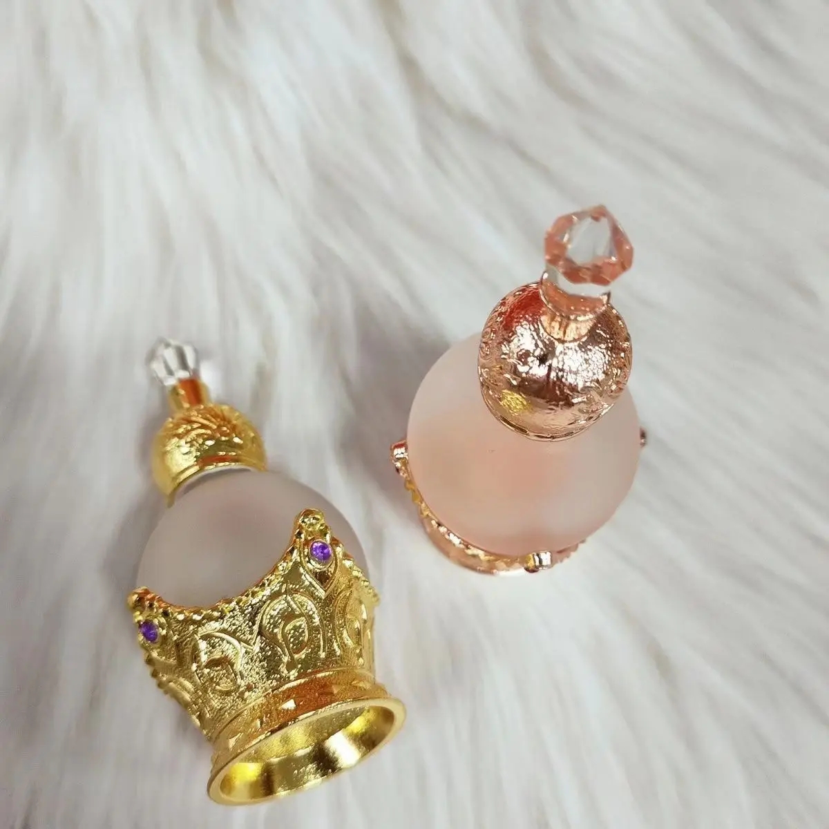 15ml Empty Perfume Bottle Vintage Refillable Antique Crystal Metal luxury Essential Oil Bottles Women Party Gift