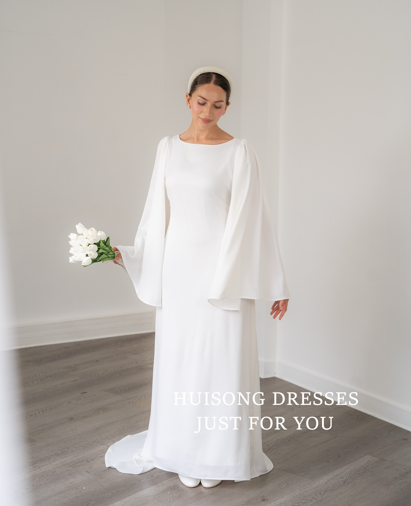 HUISONG Customized Muslim Wedding Dresses O-Neck Satin Bride Dress Long Sleeves Modest Long Wedding Gown