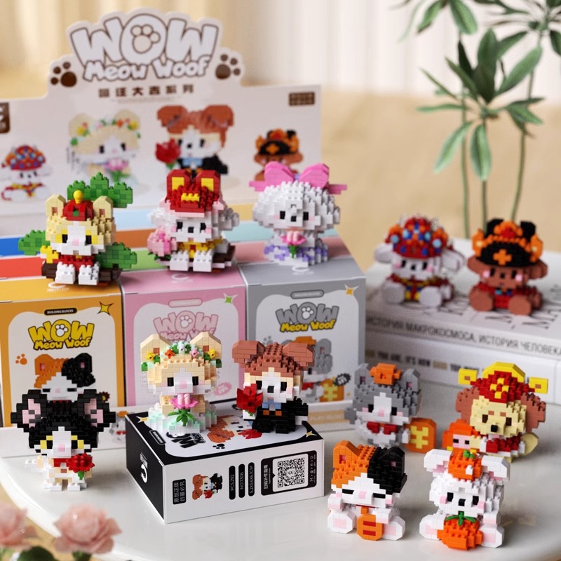 Animal Micro Building Blocks Dog Cat Cosplay Doctor Police Assembled Puzzle Model Mini Puppy Brick Figure Toys For Kids Gifts