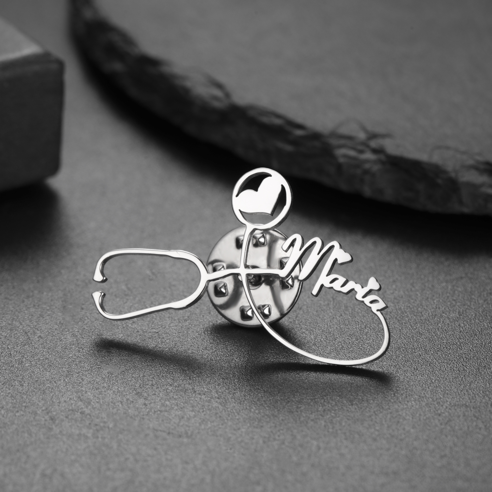 Sipuris Personalized  Stethoscope Custom Name Brooch Stainless Steel Doctor Nurse Pins Badge Nameplate Jewelry Gifts Wholesale