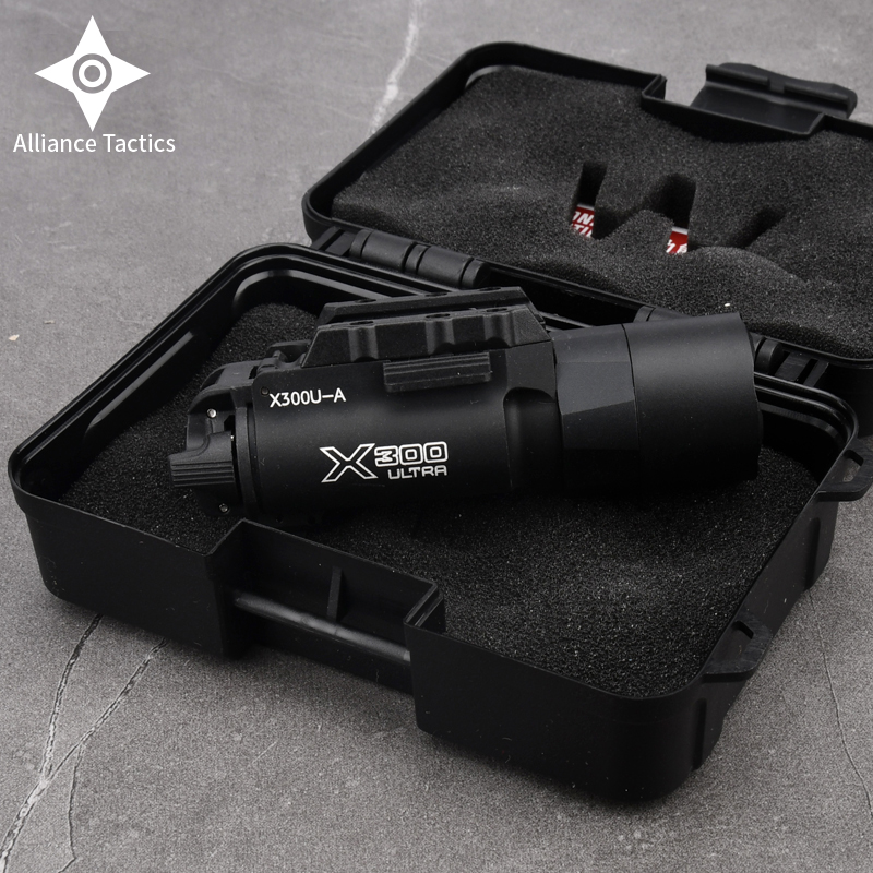 Tactical Surefir X300U Flashlight White LED Strobe Hunting Pistol Weapon Gun Scout Light Airsoft accesories lanterna tatica