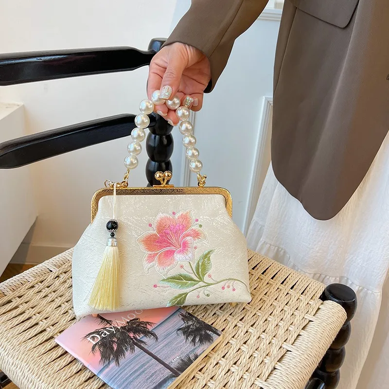 Ethnic Style Embroidery Handbag Shoulder Messenger Clip Bag Cheongsam Catwalk Bags Chinese Style Women's Bag Gift.