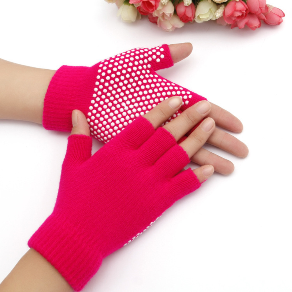 Non-slip Workout Gloves Half Finger Cotton Gloves Machine Comfortable Knitted Gloves for Yoga Sports(Rosy)