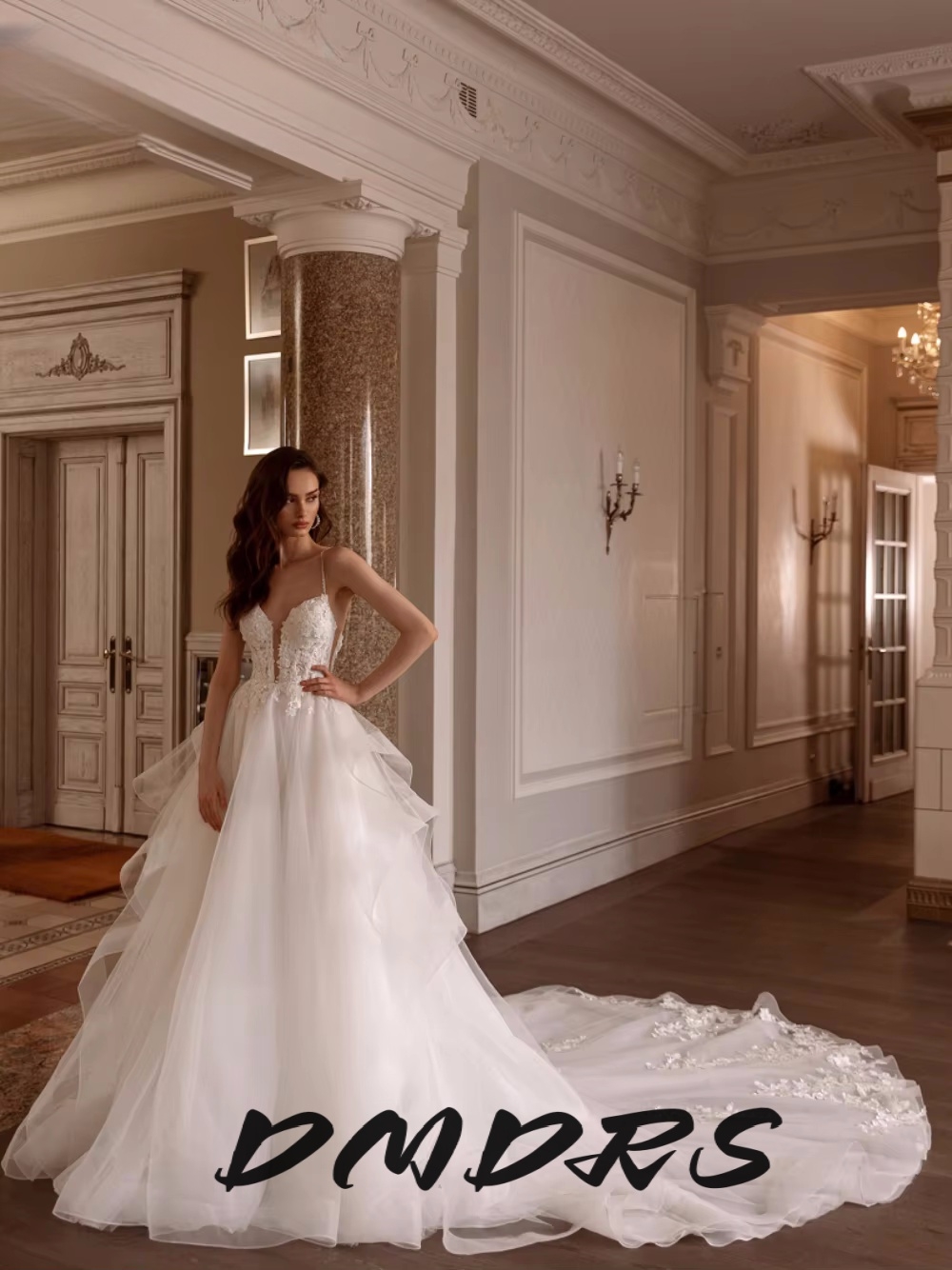 Women V Neck Wedding Dresses Romantic Customized Dress For Bride Classic 3D Flowers A Line Bridal Gown With Thin Straps