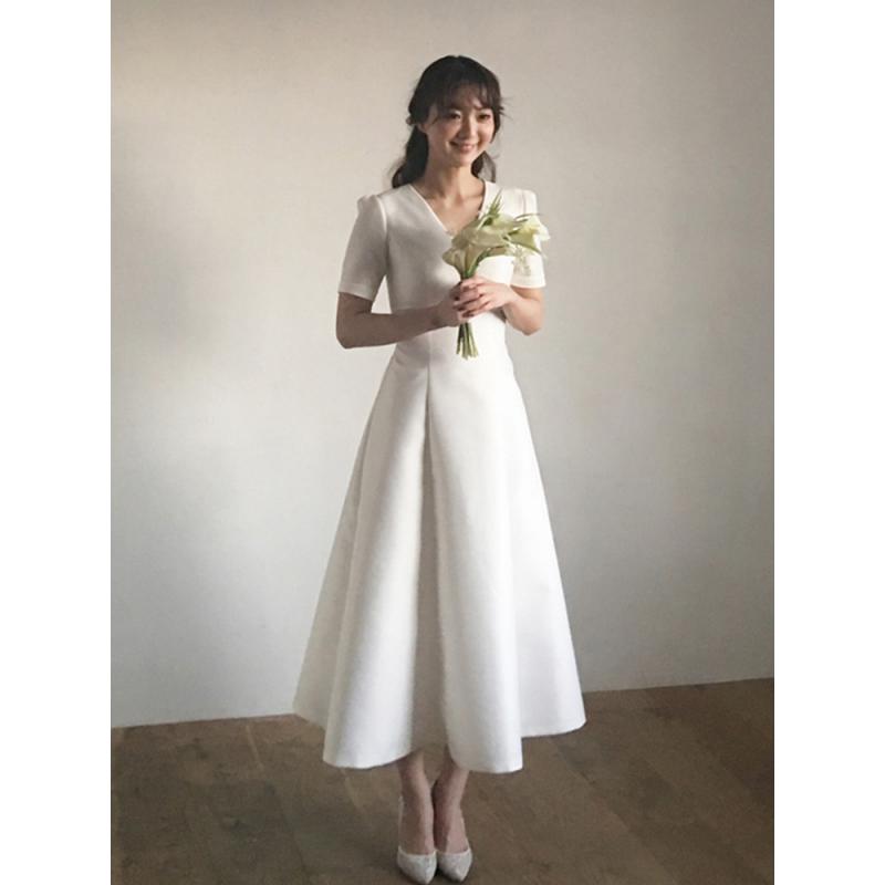 Korean Style Light Wedding Dress Satin Medium Long Short Sleeved Slimming Simple Outdoor Shooting Engagement Dress Customized