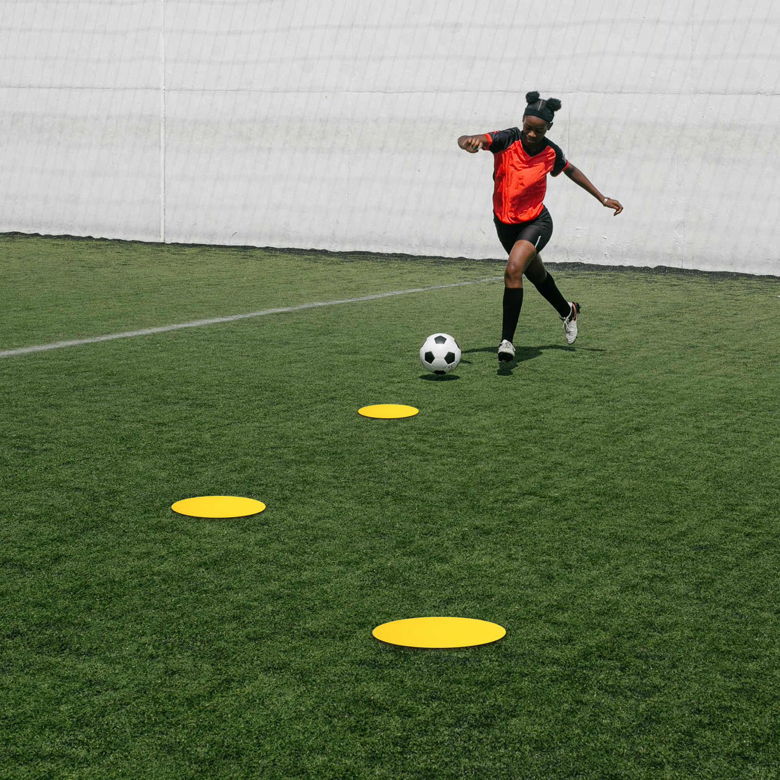 10pcs Anti-slip Marking Cones Football Training Equipment Durable PVC Safety Marker Discs for Soccer Hockey Basketball Agility