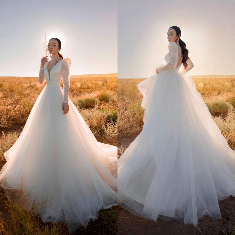 Customized High Quality White Organza Wedding Dress Exquisite V-Neck Long Sleeves Chapel Train Backless Pearls Bridal Gowns