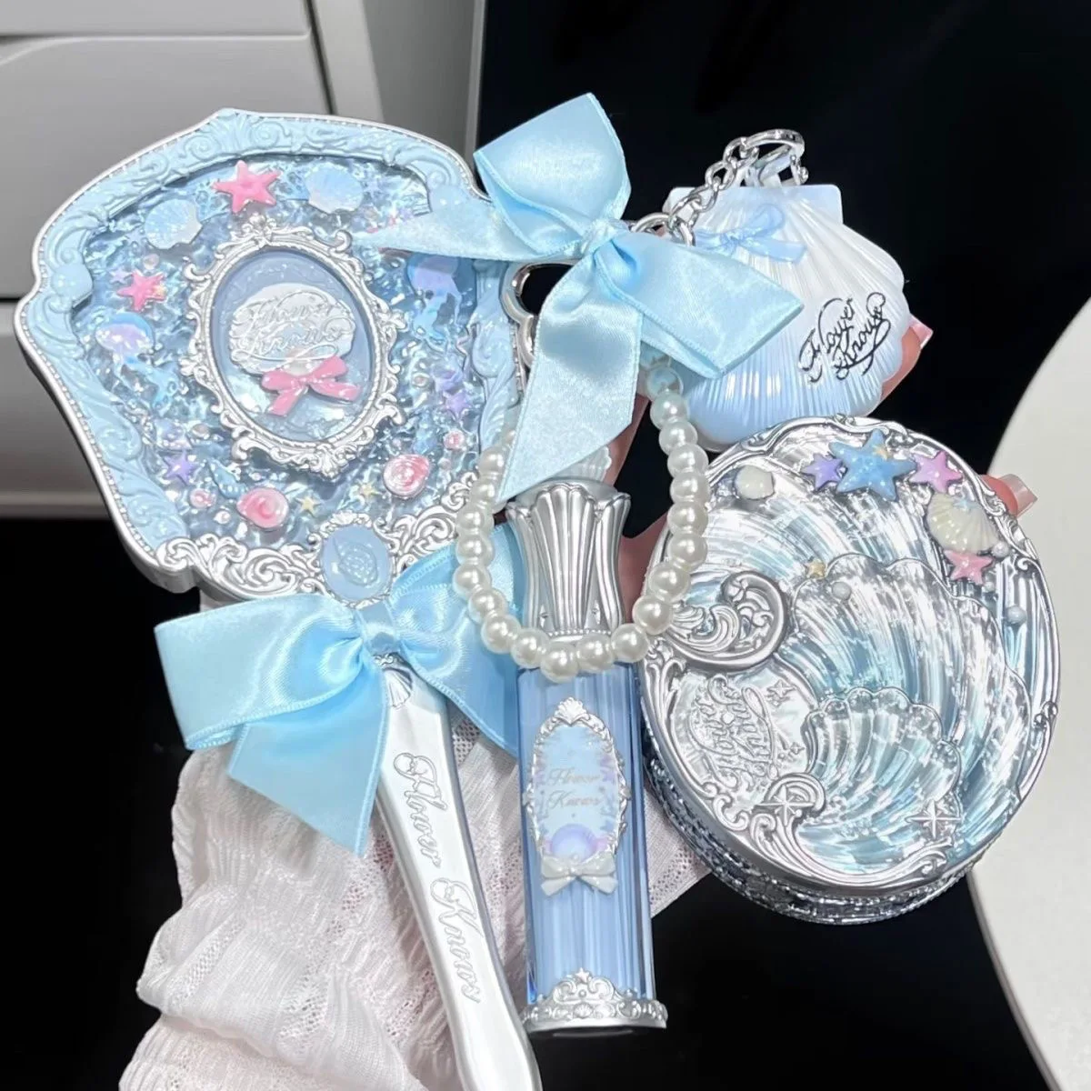 Flower Know Shells Jewel Collection Cosmetic Mirror Hand Holding Mirror Relief Makeup Tools