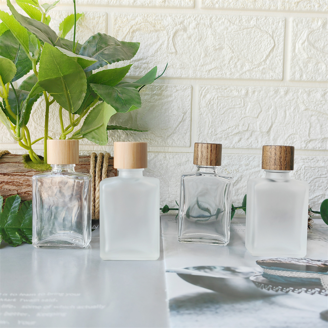 1oz/30ml Empty Square Glass Travel Bottles - Refillable Cosmetic Oil Skincare Makeup Storage Containers for Liquid Lotion Toner