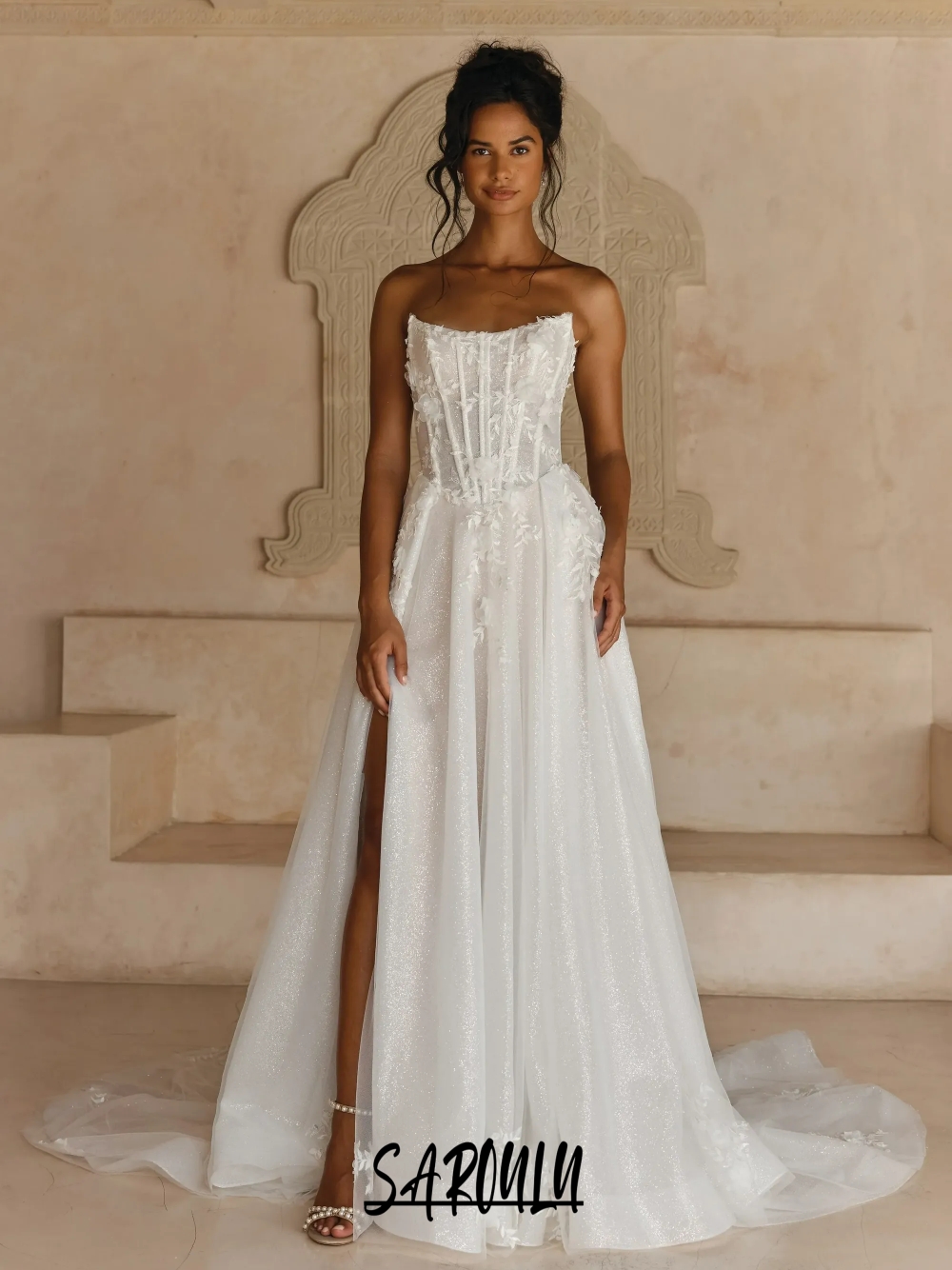 Dazzling A Line Floral Wedding Dress Romantic Tulle Long Bridal Gown With Lace Appliques Corset Customized Zipper Back Wear