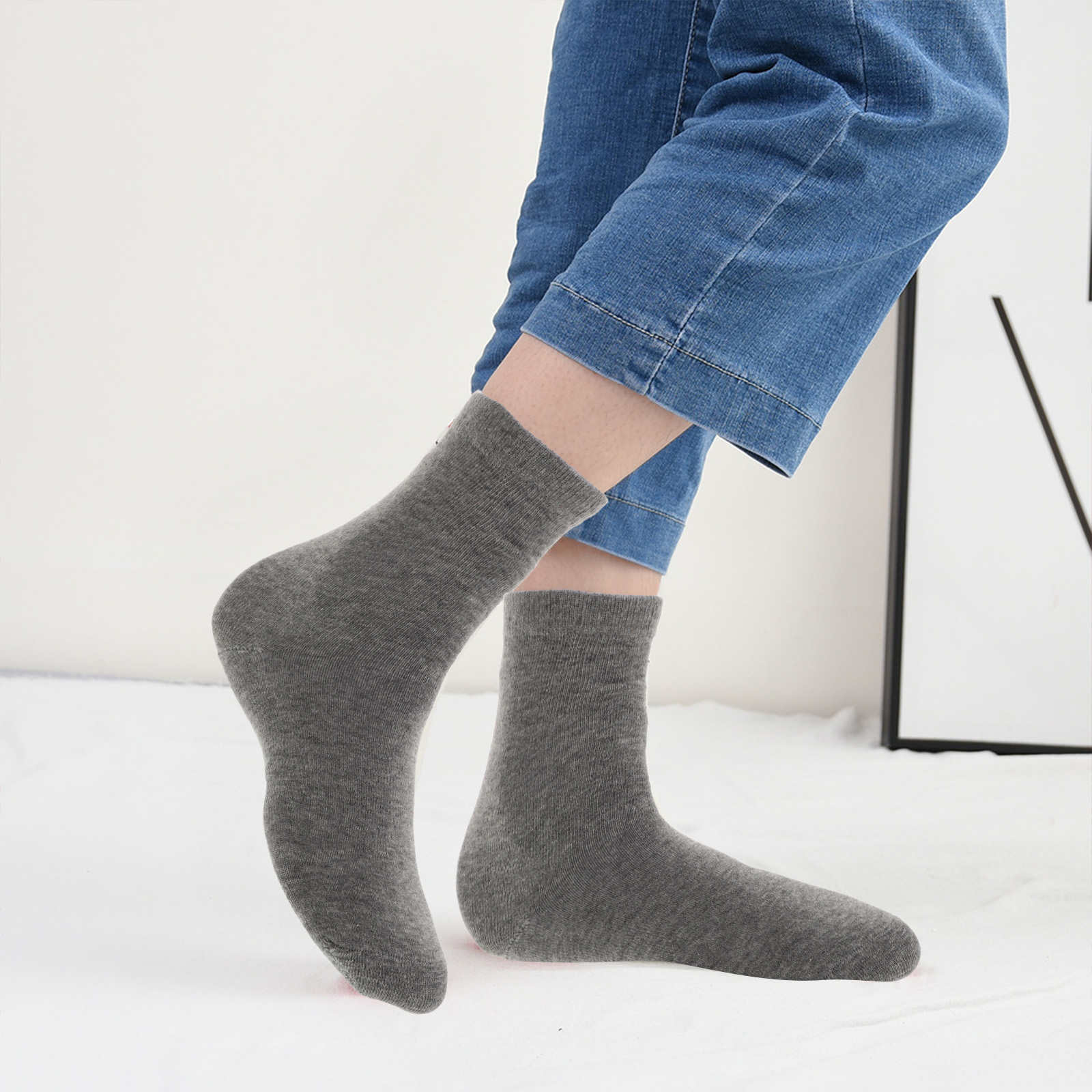 Foot Mask Care Sock for Dry Feet Women Men Moisturizing Gel Covers Grey Spa Socks Home Use Fall Winter Protection Foot Tool