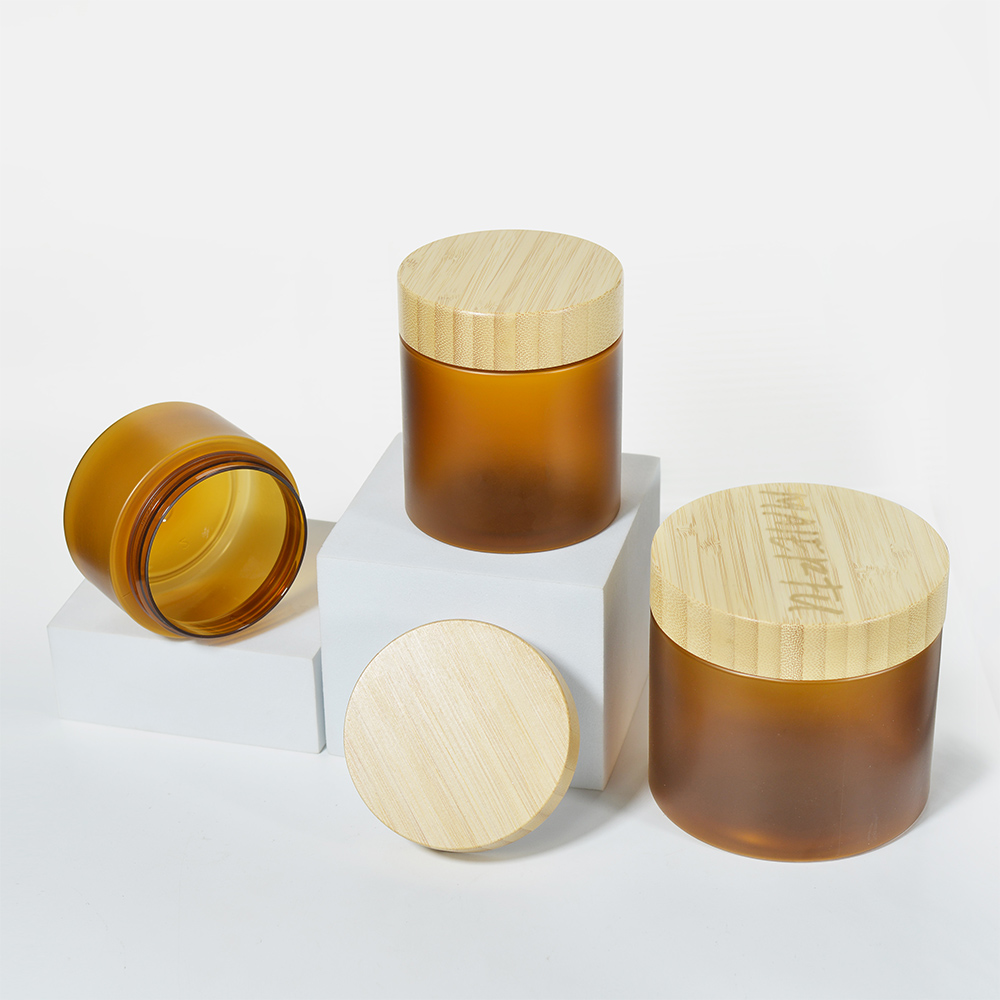 High Quality Cosmetic PET Frosted Amber Cream Jar With Bamboo Wood Lid  Amber Frosted Soap Body Butter Scrub Containers PotCream