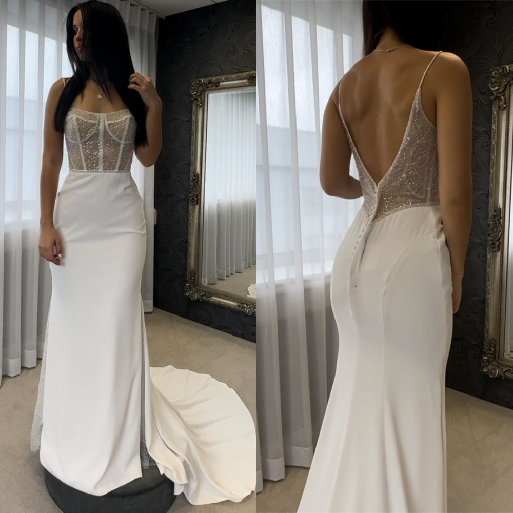 Customized Exquisite Beading Wedding Dress White Court Train Button Back Robe de mariée Spaghetti Straps with Woman Bridal Party