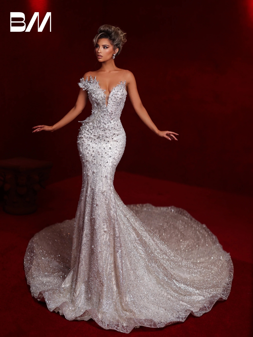 Exclusive Rhinestones Wedding Dress Exquisite Sexy V Neck Shimmering Bridal Gown Charming Mermaid Special Day Women Wear