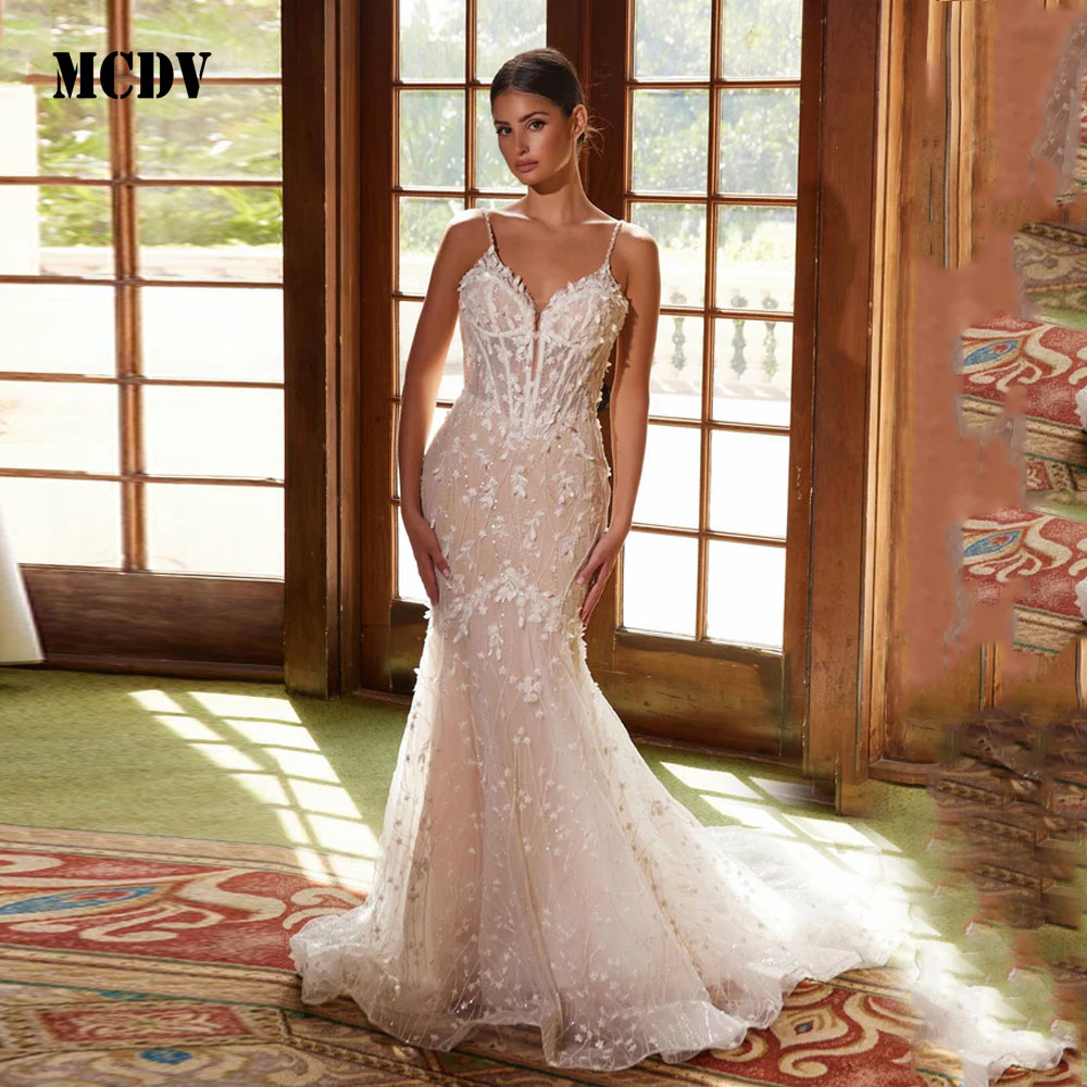 MCDV Appliques Backless Wedding Dress V-Neck Mermaid Sweep Train Spaghetti Straps Tulle Vestidos De Casamento 2025 Customized