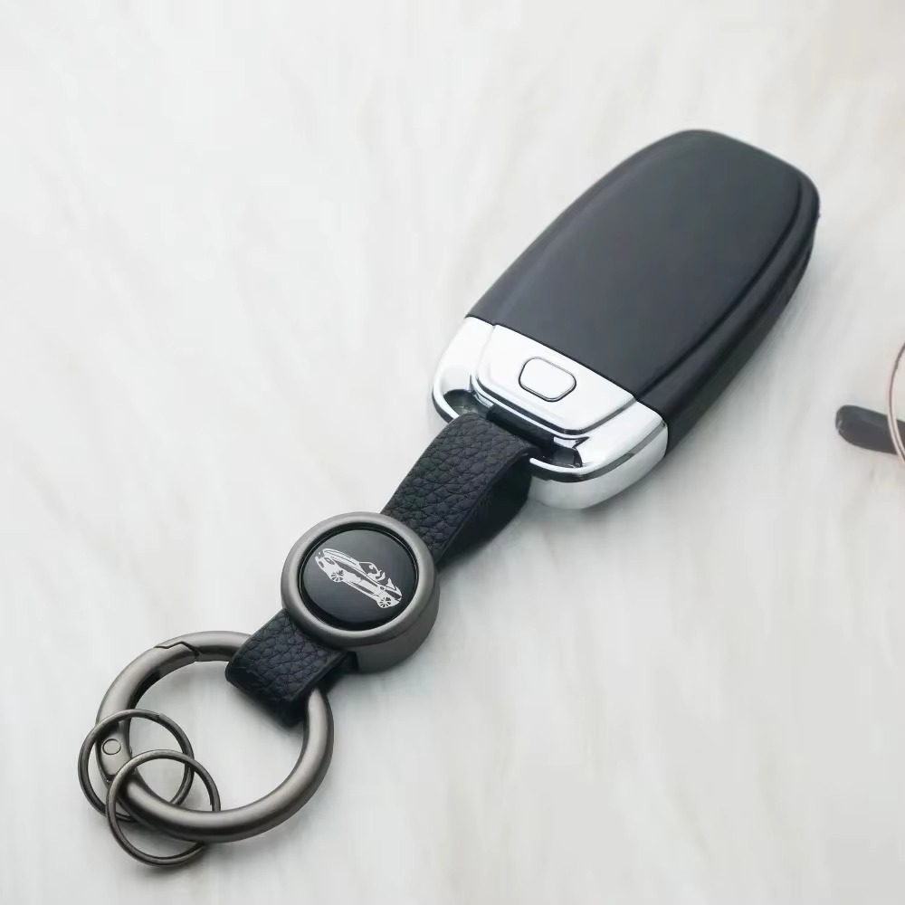 Creative Idea Car Custom Logo Name Leather Keychain Couple Key Ring Buckle Chains Metal Vintage Keyring Father's Day Gift