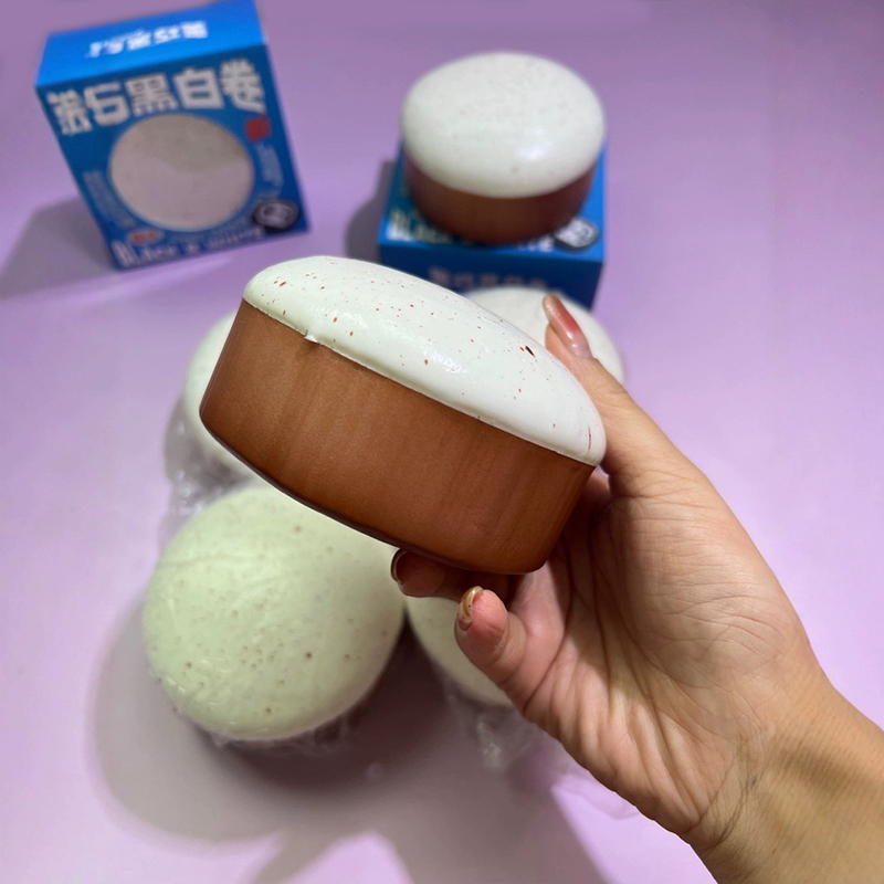 1 Piece Sticky Black And White Roll Simulation Food Slow Rising Soft Tender Cake Squeeze Toy Stress Release Hand Relax