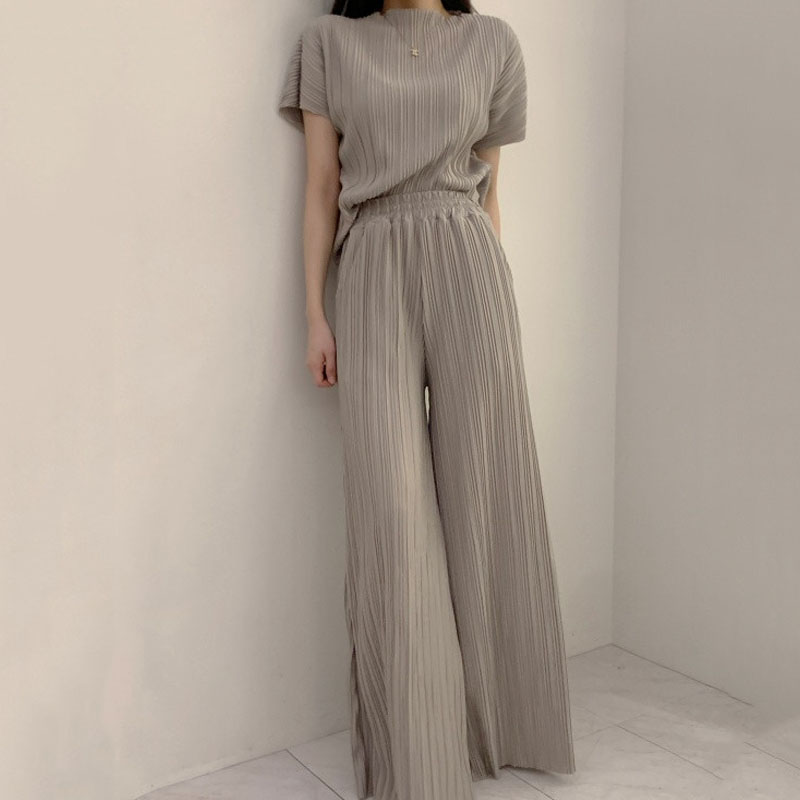 Summer New Short Sleeve Vertical Stripe Temperament Top Drape Slimming Pleat Pleat+ Loose Wide Leg Pants Set Women Two-piece Set