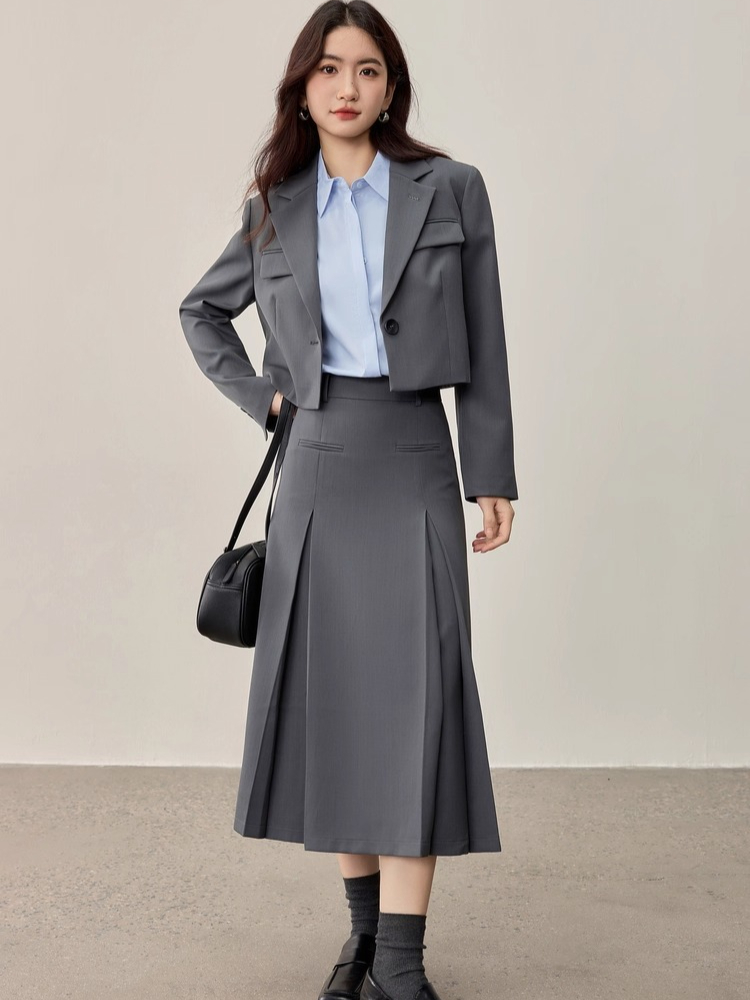 SENTUBILA Two-piece Set For Woman Autumn Casual One-button Padded-shoulder Short Blazer A-line Skirt Commuter Outfit 153ZA2369