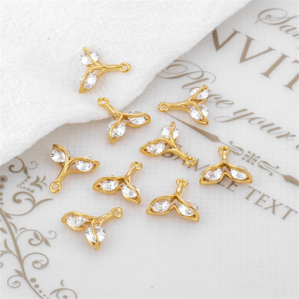 1pcs 14k Gold Accessories Inlaid with Two Zircon Fishtail Pendant Mermaid Tail Small Pendant Diy Handmade Charm Jewelry