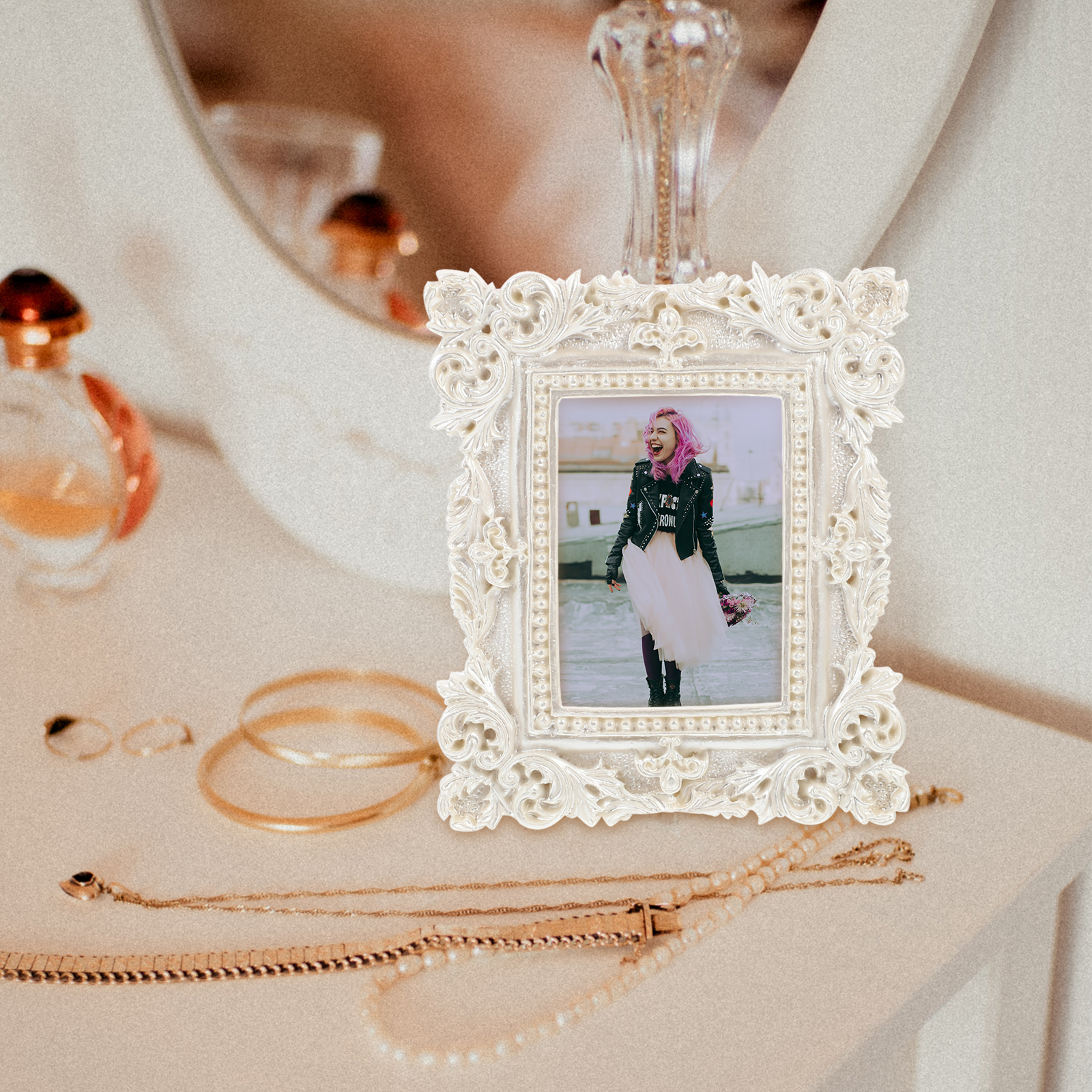 2pcs Retro Photo Decorative Picture For Desktop Vintage Resin Frame Creative Photo Props High-Quality Delicate