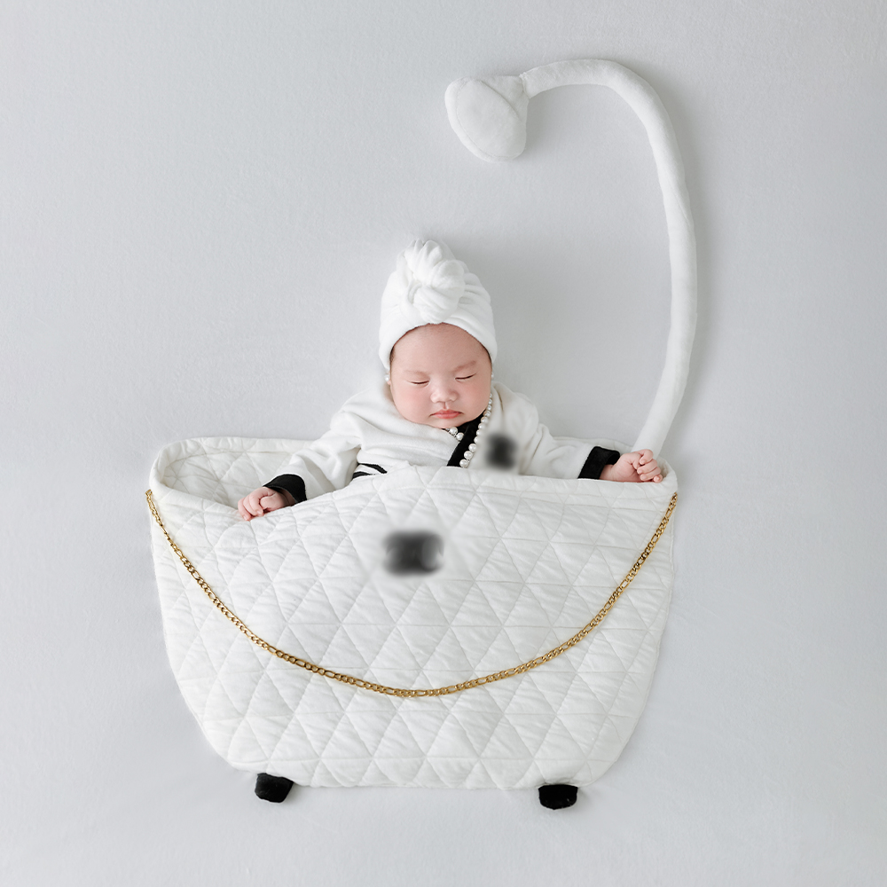 Luxury Style Newborn Photography Props Baby Girl Bathrobe With Pearl Decoration Bathtub-Shaped Pocket Blanket Studio Photo Props