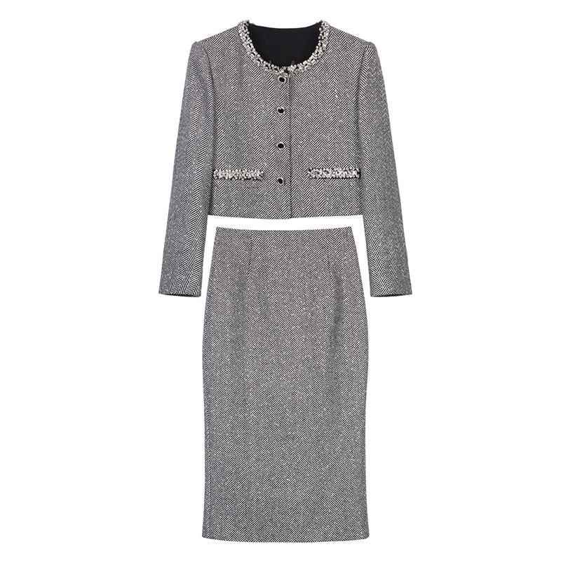 2025 New Shining Star Suit Heavy Industry Diamond Fashion Elegant Herringbone Jacket + Skirt