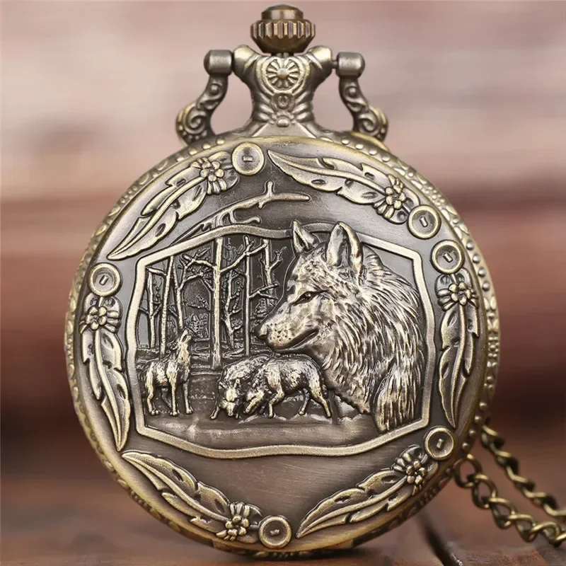 Antique Engraved Wolf Animal Design Full Hunter Quartz Analog Pocket Watch for Men Women Arabic Number Clock Necklace Chain