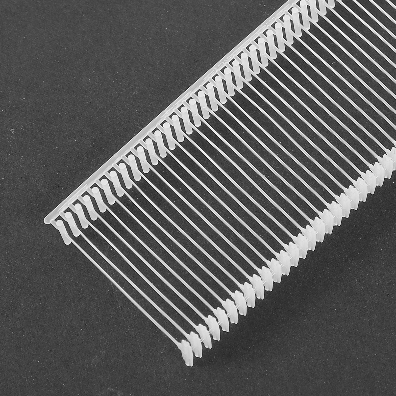 5000 Pcs Tag Glue Pin Tagging Fasteners for Clothing Hanging Pp Garment Barbs Label Applicator