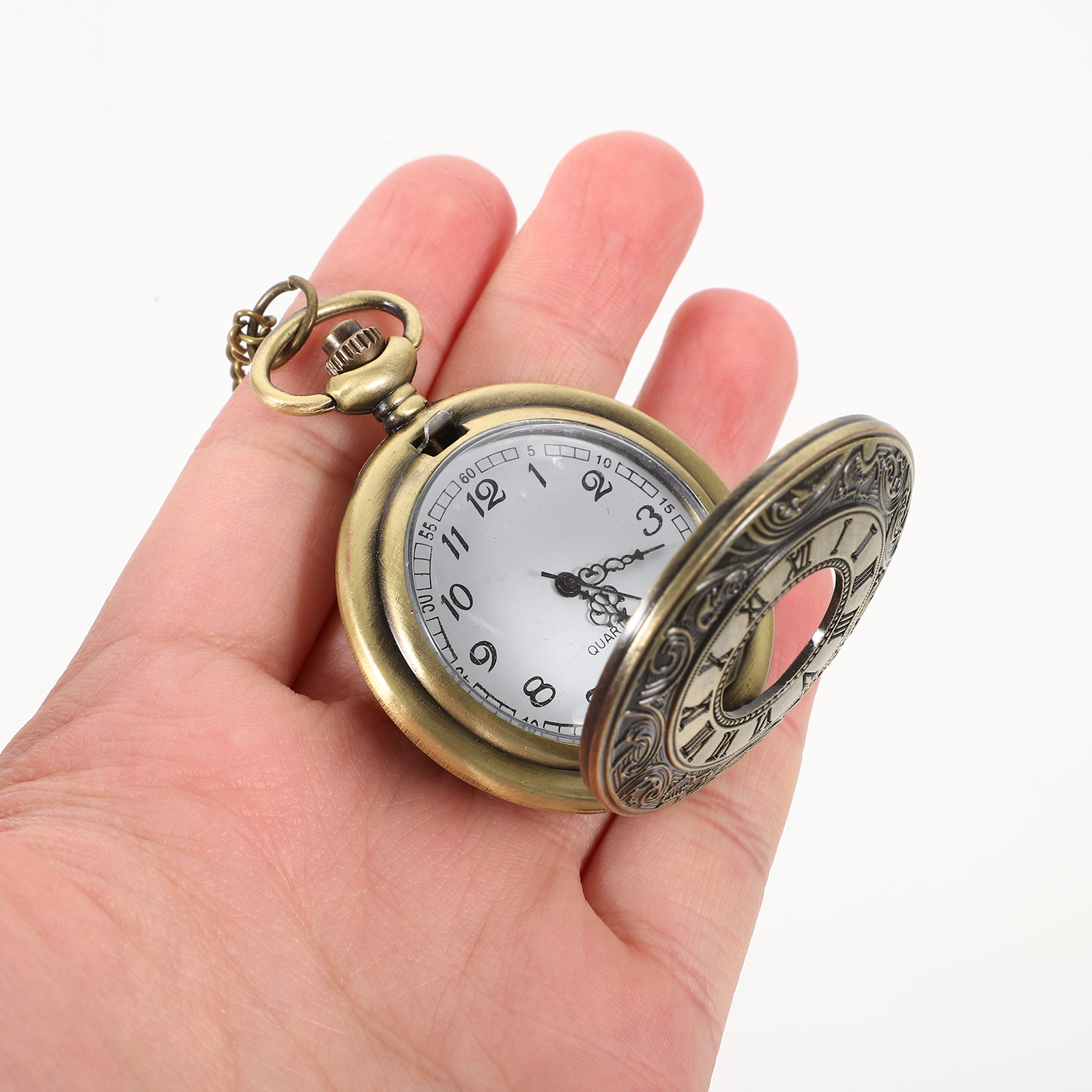 Retro Pocket Watch Vintage Flip Cover Zinc Alloy Student Decoration Key Ring Watches Compact Size Suitable For All Ages
