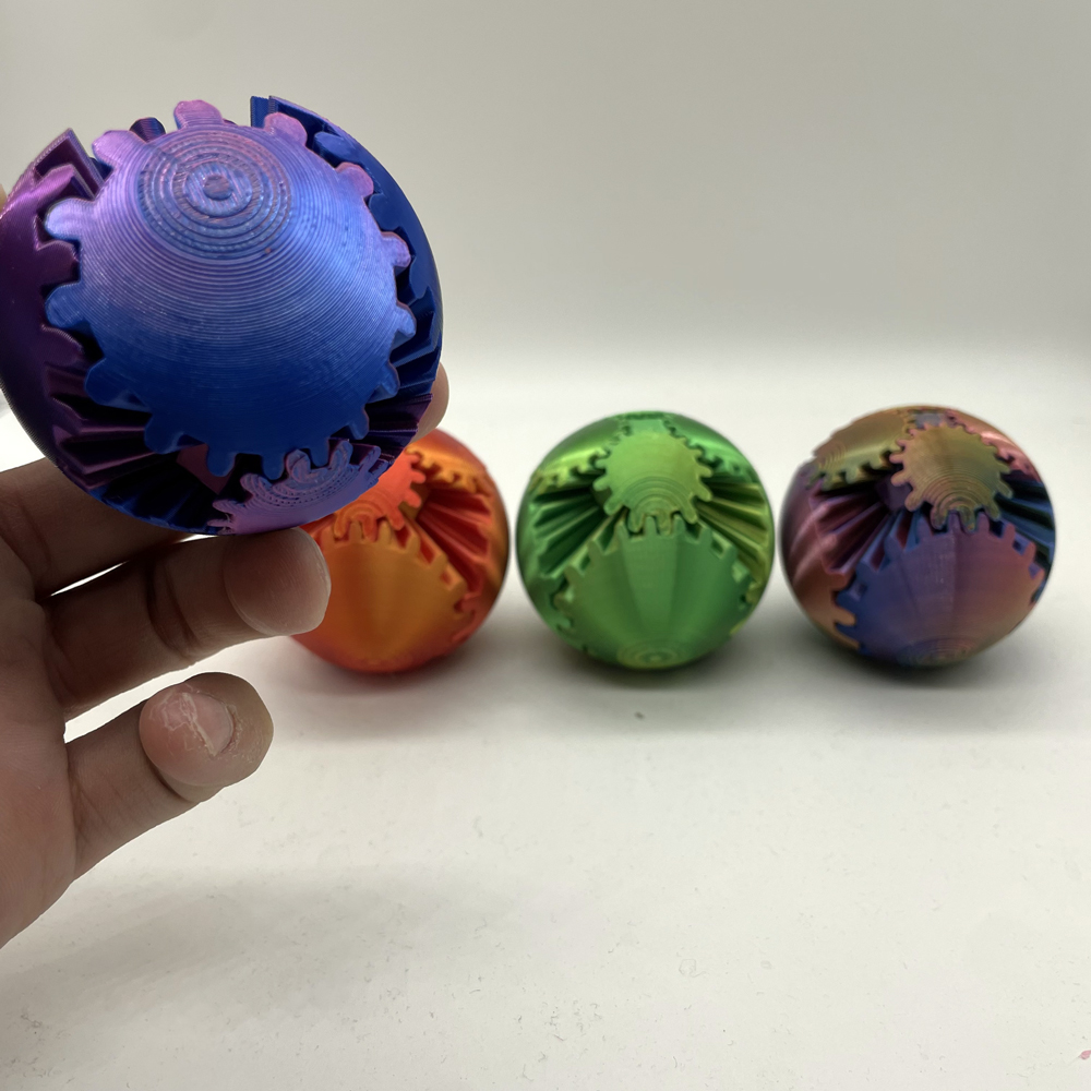1pc 3D printed gear ball pressure reducing gift, with a diameter of approximately 2.36 inches, can be manually pressed to rotate