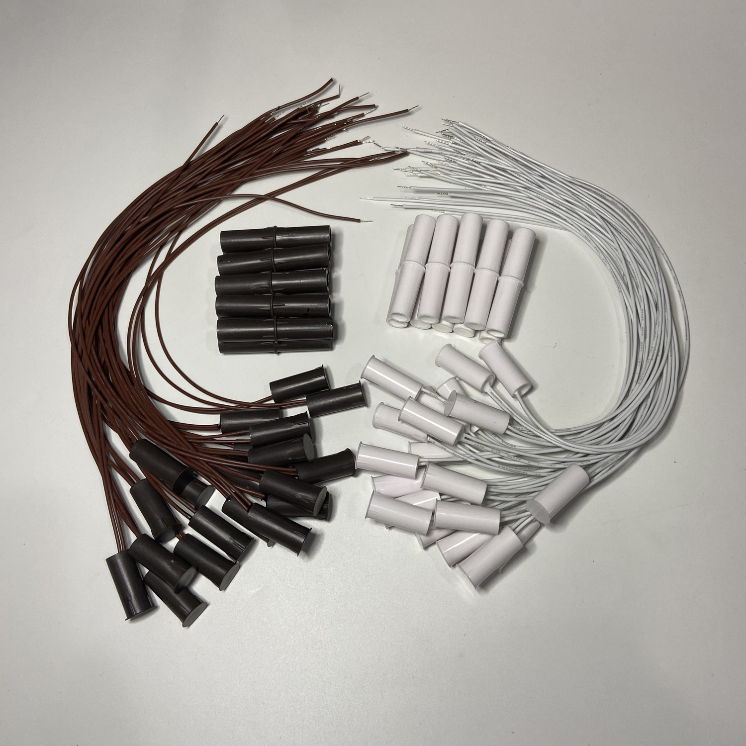 20Pcs/Bag Home Security Wire Magnet Sensor Door Window Open Alarm Detector Slim Magnetic Switch NC On Off Signal Output