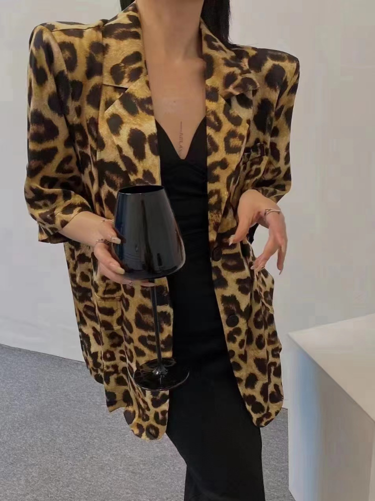 Summer Leopard Print Short Sleeve Blazers Women Jackets Thin Top Vintage Suit Shirt Buttons Loose Office Ladies Korean Coats