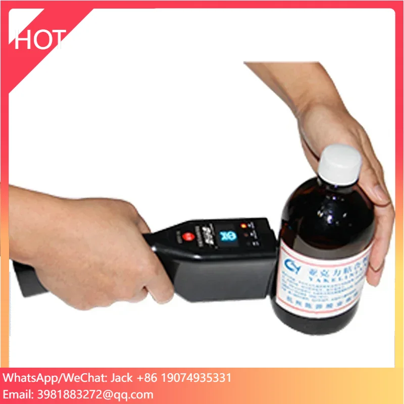 Handheld dangerous liquid detector