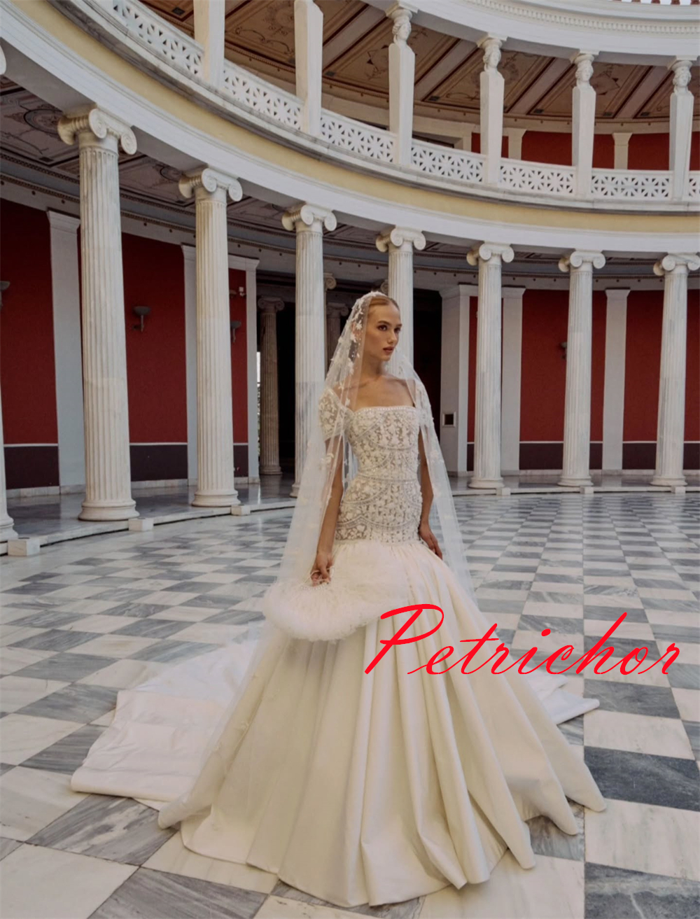 Customized High Quality White Satin Wedding Dress Temperament Square Collar Short Sleeve Bridal Gowns Chapel Train Mermaid Dress