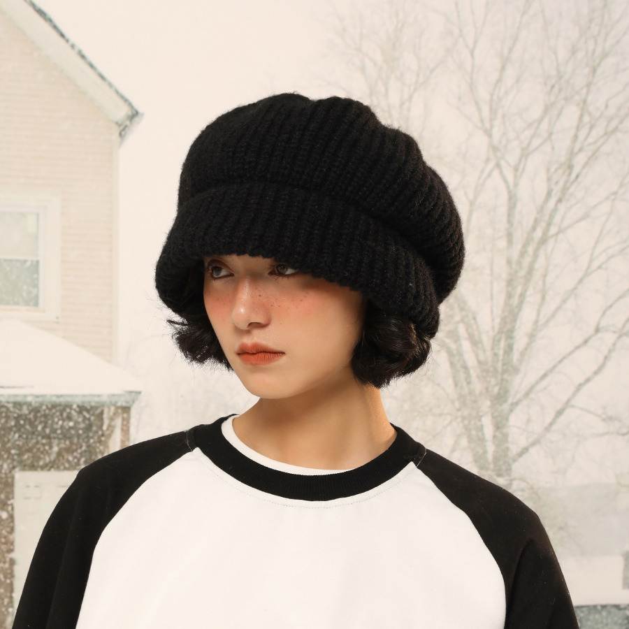 Winter Women's Solid Color Knitted Stacked Hat with Large Head, Small Face, Warm Ear Protection, Painter's Hat
