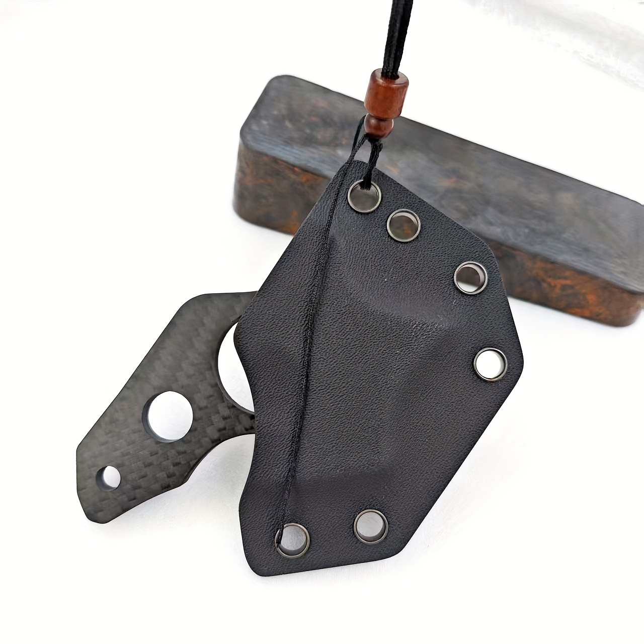 Men's Tactical HuntingPremium Carbon Fiber Pendant - Geometric Black Wolf Tooth Design with Faux Leather Loop & Metal Accents