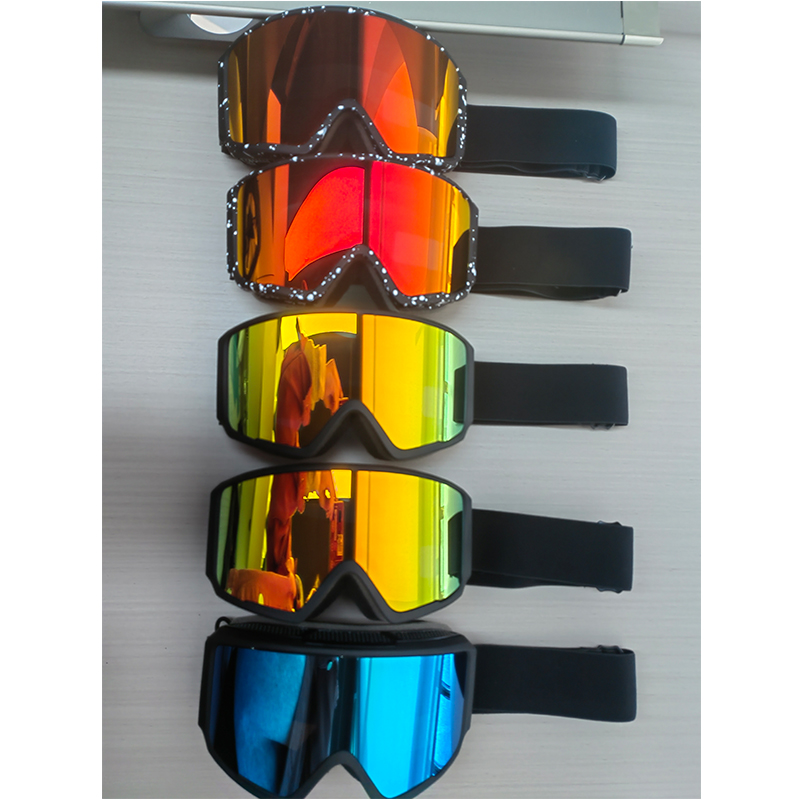Sports Eyewear Snowmobiling Snowboarding Heated Anti-Fog  Snow Goggles