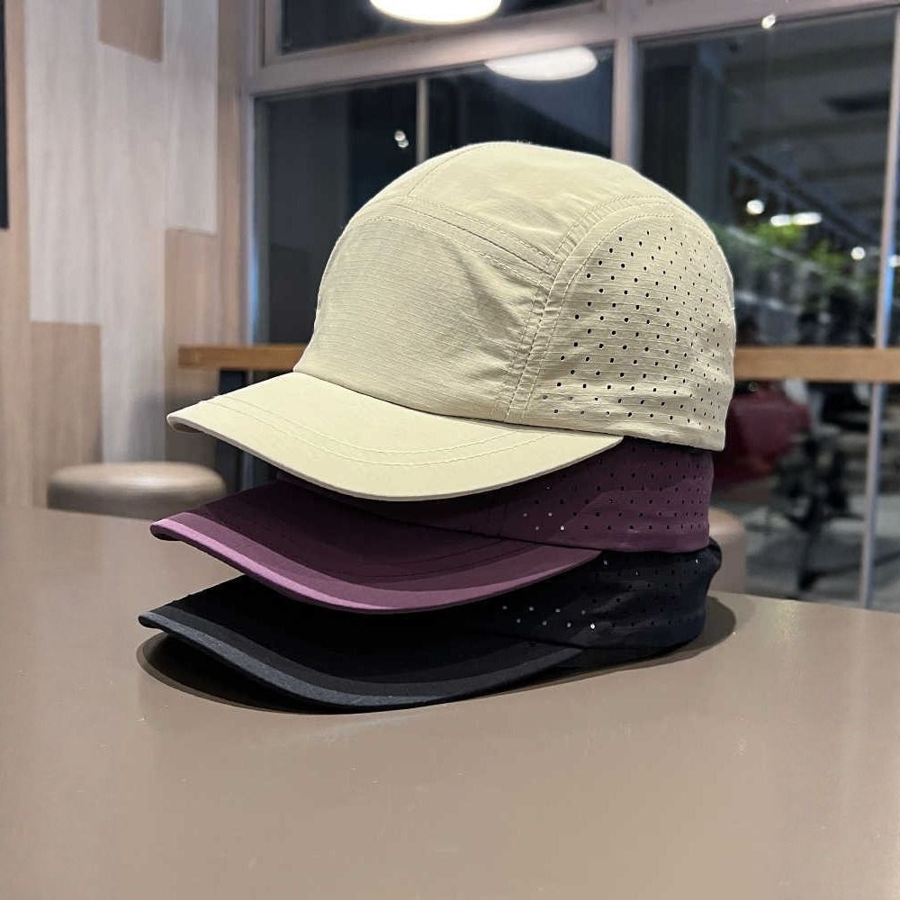 Polyester Breathable Mesh Baseball Caps Short Brim with Breathable Mesh Thin Sun Protection Hats Adjustable Casual