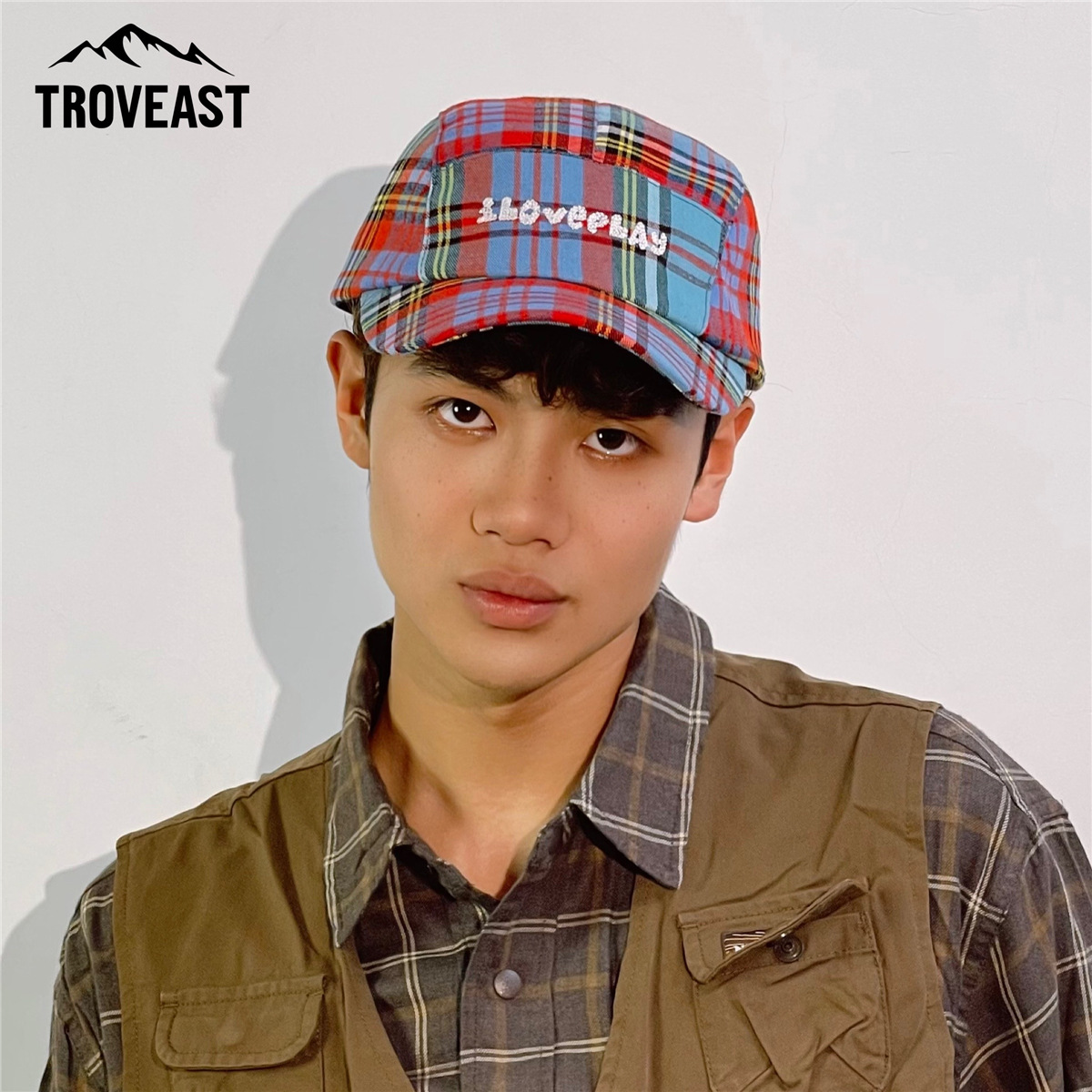 Fall New American Retro Niche Design Plaid Baseball Cap Men And Women Sports Skateboarding Five Piece Duck Tongue Cap