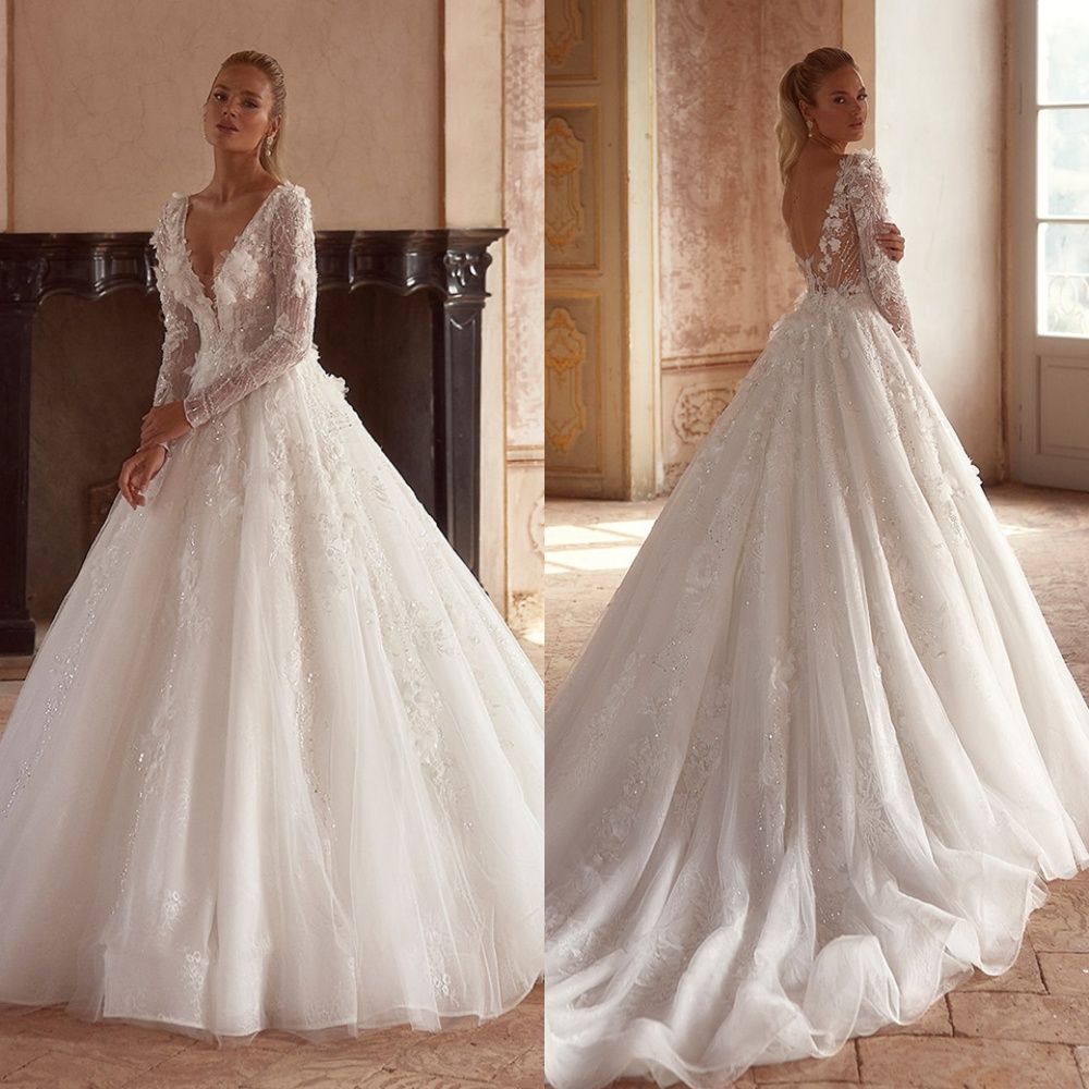 Customized Exquisite White Organza Wedding Dress Temperament V-neck Long Sleeves Bridal Party Delicate Backless Bridal Gowns