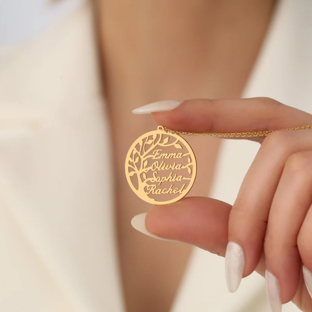 Customized Name Pendant Necklace, Family Member, Family Tree Name Necklace, Mom Necklace as a Gift for Mom