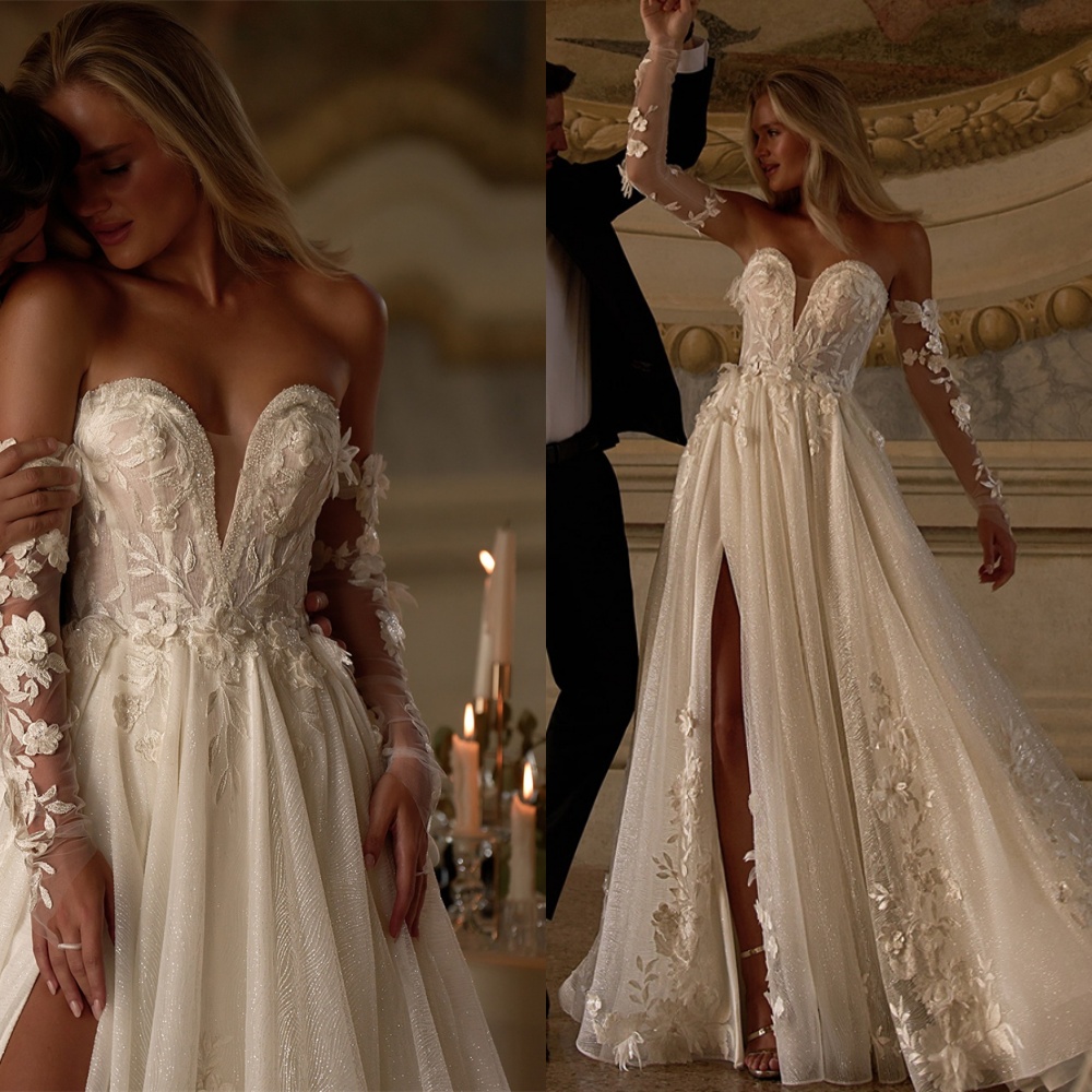 Customized Charming White Organza Wedding Dress Exquisite Strapless Long Sleeves Bridal Party Dreamy Zipper Back Bridal Gowns