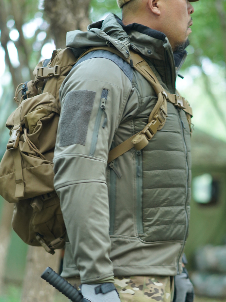 Outdoor Tactical Soft Shell Jacket 2.0 Upgraded Men Windproof Waterproof Padded Coat Hiking Hunting Jackets Hooded Windbreaker