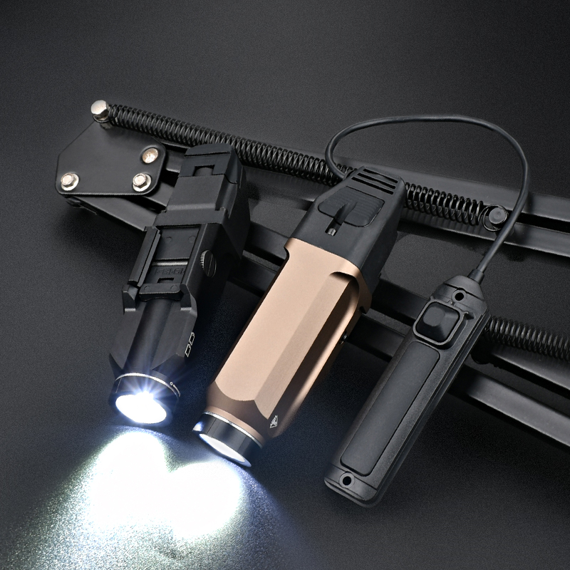 Tactical T RM 2 Rail Mounted Tactical Lighting System Hunting Weapon Airsoft Scout Accessories Scout Rifle Gun Weapon LED Light